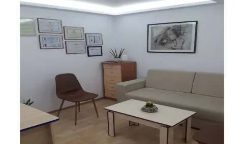 Klinik psikologjie ne Elbasan ofron sherbim te specializuar per keshillim, psikoterapi, konsulta, vizite ne banese etj.