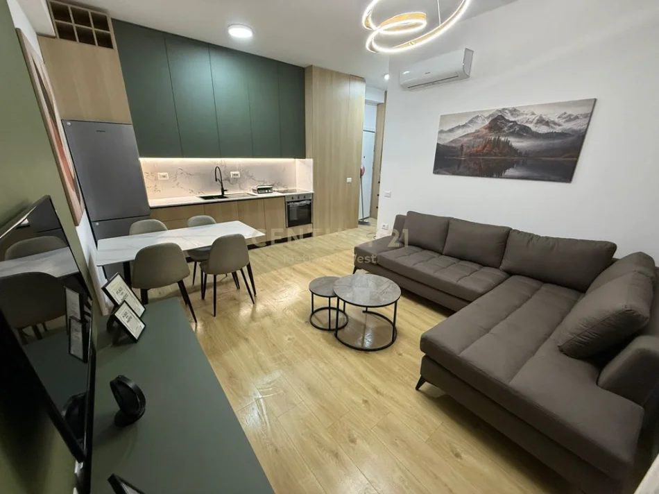 Tirane, jepet me qera apartament 1+1 Kati 6, 60 m² 500 € (RESIDENCA KADIU)