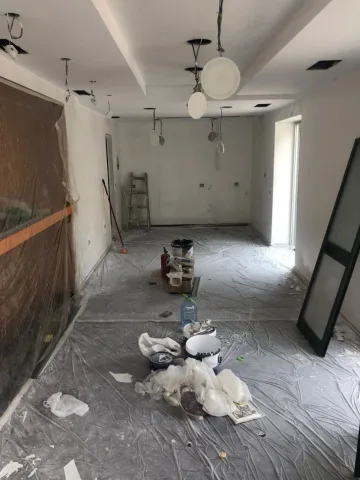 Tirane, jepet me qera ambjent biznesi Kati 0, 40 m² 1.200 € (HARRY FULTZ STACIONI I TRENIT)