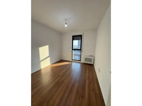 Tirane, shitet apartament 1+1+Ballkon Kati 4, 67 m² 161.736 € (Kompleksi ASL 2)