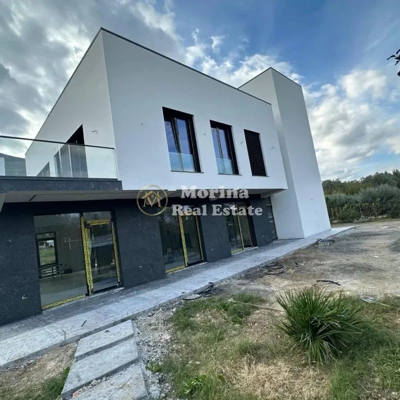 Tirane, jepet me qera ambjent biznesi Kati 1, 360 m² 3.000 € (Berzhite)