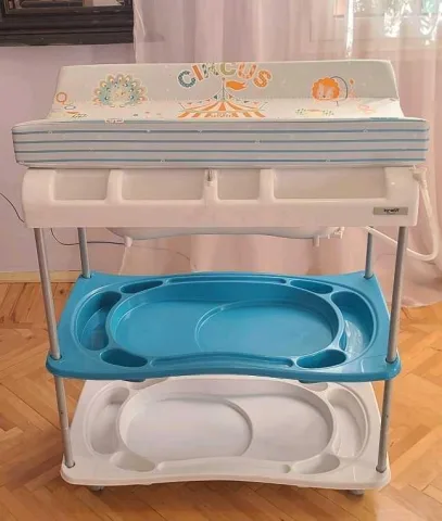 Legen per larje dhe nderrimin e bebit, Brevi, govate