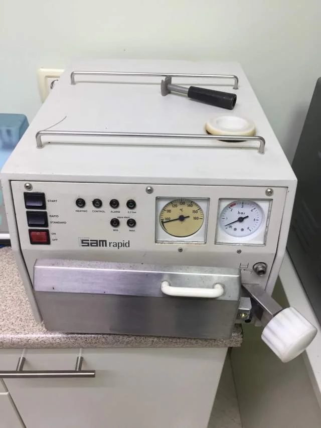 Tirane, shes pajisje sterilizuese Autoclave 200 Euro