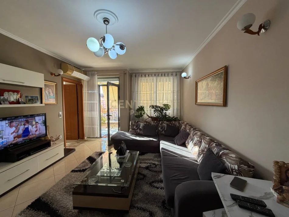 Tirane, shes apartament 2+1 Kati 5, 108 m² 164.000 € (Astir)