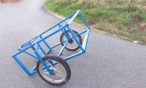 Shitet Karroce Transporti Metalike