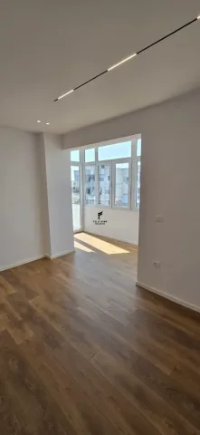 Tirane, shitet apartament 1+1 Kati 11, 65 m² 165.000 € (21 DHJETORI)