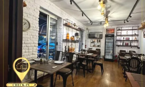 Shitet biznes restorant tek 21 Dhjetori