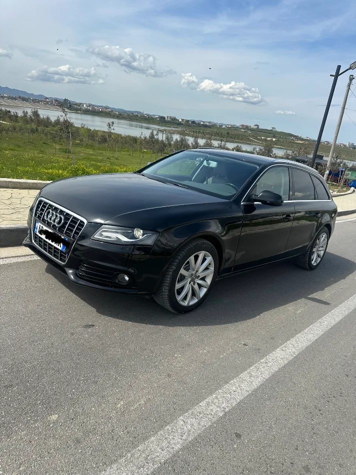 Tirane, shes makine , e zeze automatik 6.500 €