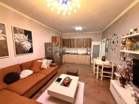Tirane, shitet apartament 2+1 Kati 5, 81 m² 230.000 € (Delijorgji)