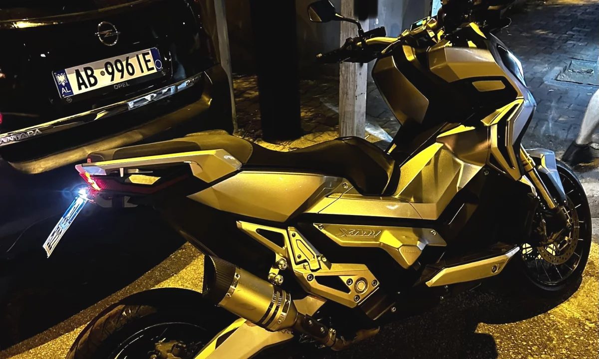 Honda X-adv 750