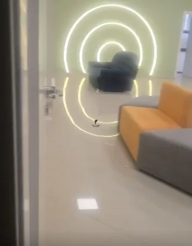 Tirane, jepet me qera zyre Kati 1, 130 m² 150.000 € (RRUGA E KAVAJES)
