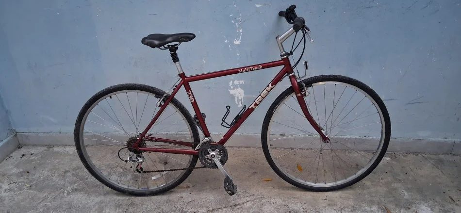 Tirane, njoftim biciklete 26 vishnje 150 €