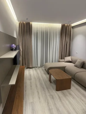 Tirane, jepet me qera apartament 1+1 Kati 4, 75 m² 700 € (Rruga Dritan Hoxha)