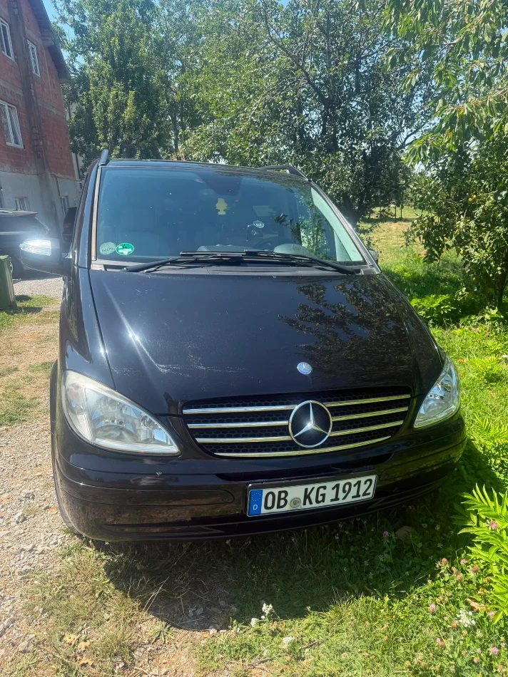 Tirane, shitet Furgon Mercedes Benz Nafte, e zeze automatik Kondicioner 252.000 km 8.500 €