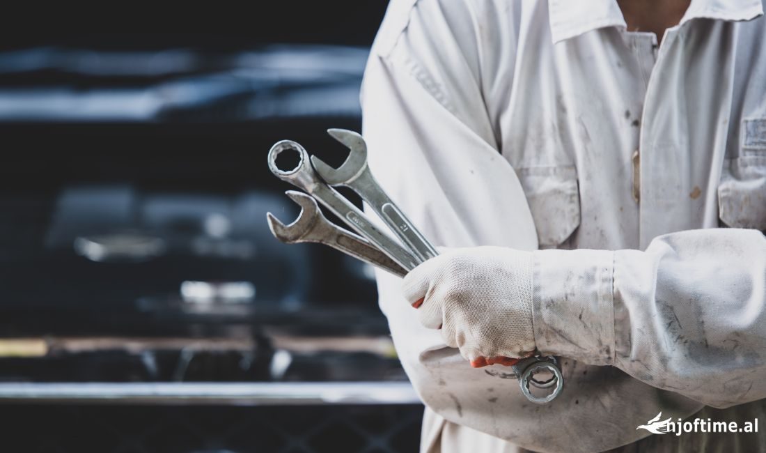🔧 SERVIS MAKINASH AUTOTECH 🔧 Elektroauto – bateri, alternatore & sistem ndricimi 🔋