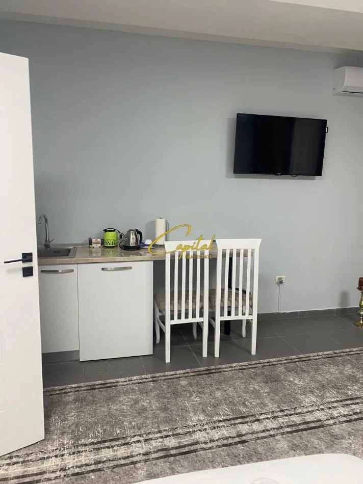 Tirane, jepet me qera garsonier 1+1 Kati 1, 35 m² 450 € (RRUGA E KAVAJES)