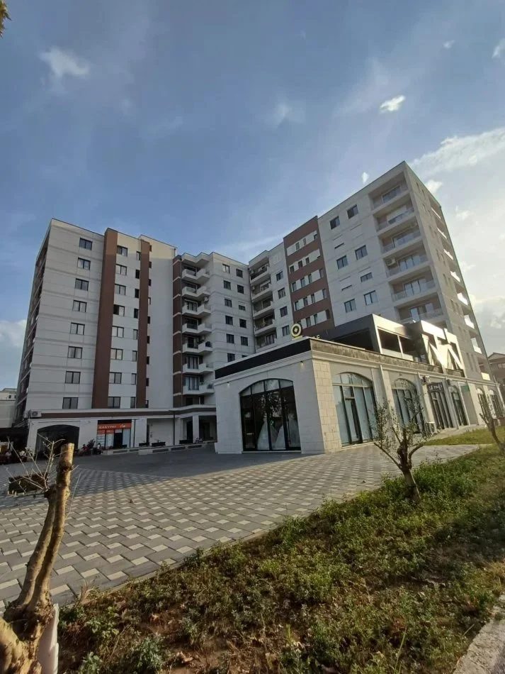 Tirane, shitet apartament 2+1 Kati 6, 110 m² 121.000 € (Kamez)