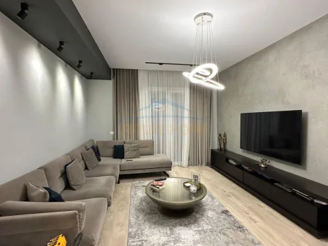 0694738665 Shitet, Apartament 2+1+2 , Liqeni i Thate