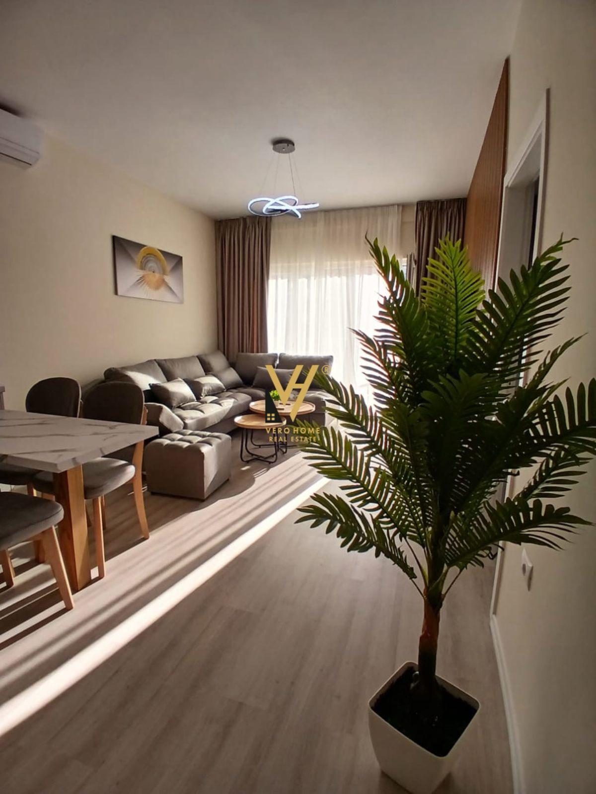 JEPET APARTAMENT 2+1+BLK ME QIRA TE ZOGU I ZI 1.000 EURO