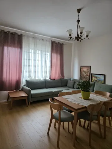Tirane, jepet me qera apartament 1+1 Kati 4, 74 m² 800 € (VASIL SHANTO)