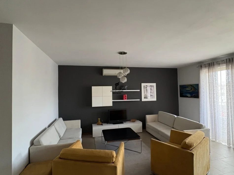 Tirane, jepet me qera apartament 2+1 Kati 6, 80 m² 650 € (RRUGA E ELBASANIT)