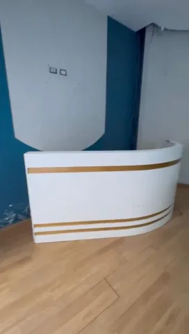 Tirane, jepet me qera dyqan Kati 0, 100 m² 1.000 € (RRUGA BARDHYL)