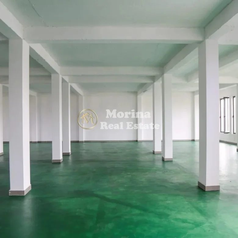 Durres, shitet ambjent biznesi Kati 0, 700 m² 590.000 € (Durres)