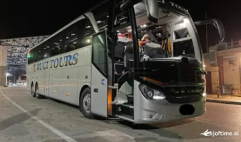 Agjensi Udhetimesh - Rezervime biletash trageti,Transport nderkombetar me autobus