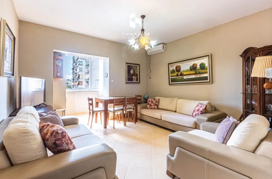 🌟 Shitet : 2+1 në Zemër të Tiranës (📍Sheshi Skëndërbe – Rr. Fortuzi ) 71.25m² NETO 🔥174,000€ 🔥 Kati 4 Planimetri Perfekt