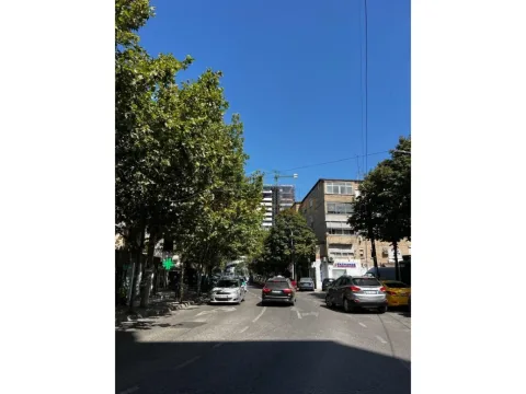 Tirane, shitet apartament 2+1+Ballkon Kati 7, 106 m² 245.000 € (Nisharaku)