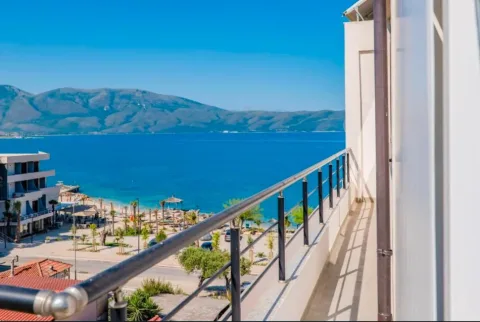 Radhime - Orikum, shitet hotel , 1.440 m² 4.200.000 € (radhime)