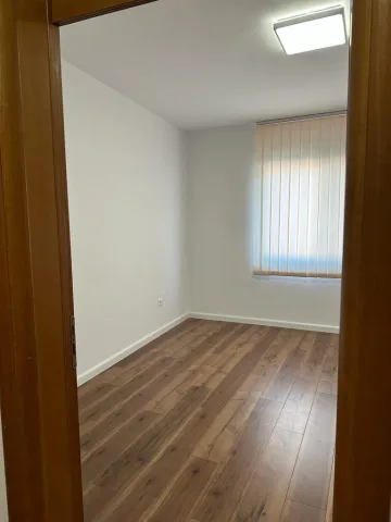 0692464227 jepet me qera ambienti biznesit