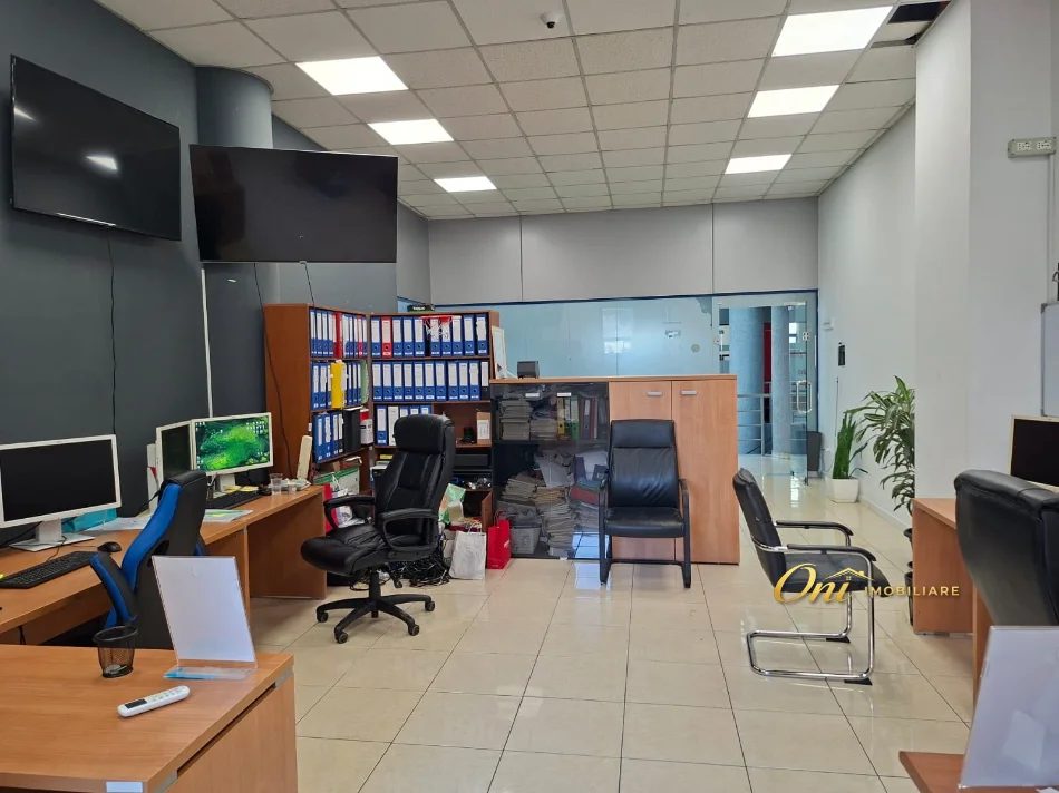 Tirane, shitet zyre Kati 1, 70 m² 195.000 € (SHESHI WILLSON)