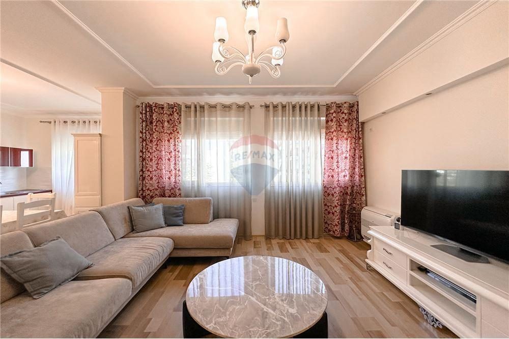 APARTAMENT 2+1 PER SHITJE TEK KOMPLEKSI FZ