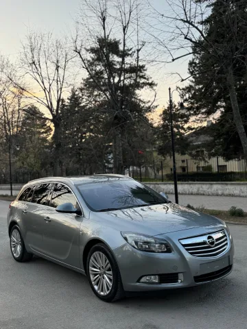 ✅✅OPEL INSIGNIA 2.0 NAFT✅✅