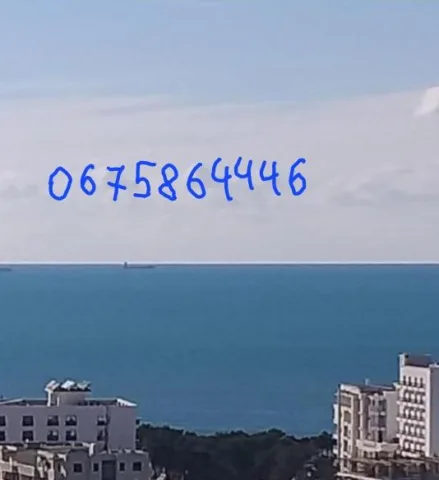 Shkembi Kavajes shitet super tok me rruge uje drita