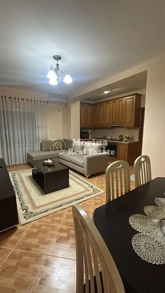 Tirane, jepet me qera apartament 2+1 Kati 4, 78 m² 600 € (Brryli)