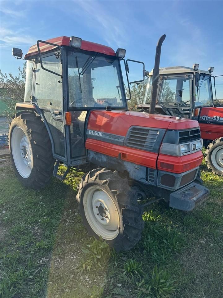 Gerta-1 shpk Traktor Kubota GL 60