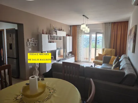 Tirane,Qera për herë parë,Apart mjaft cilësor,mobiluar,tip2+1,kat5 p.ekzistus 5-kat,sip82m²,qera 600€/muaj,në unazë rr.A