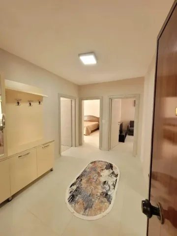 Tirane, jepet me qera apartament 2+1 Kati 2, 76 m² 650 € (Rruga Myslym Shyri)