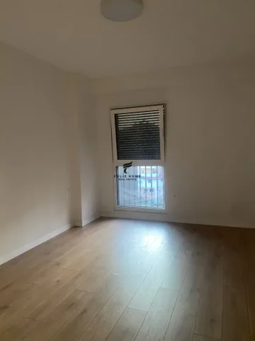 Tirane, jepet me qera zyre Kati 7, 75 m² 700 € (KOMUNA E PARISIT)