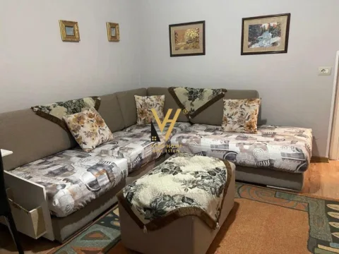 JEPET APARTAMENT 2+1 ME QERA TE RR.KOSOVAREVE 65.000 LEKE