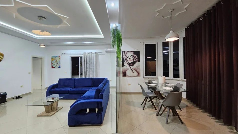 Apartment Penthouse 1+1 90 m² me Verandë – Myslym Shyri