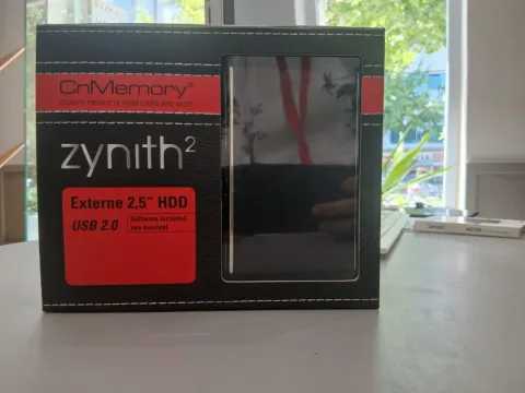 Vlore, shes Zynith 2.5" External HDD USB 2.0