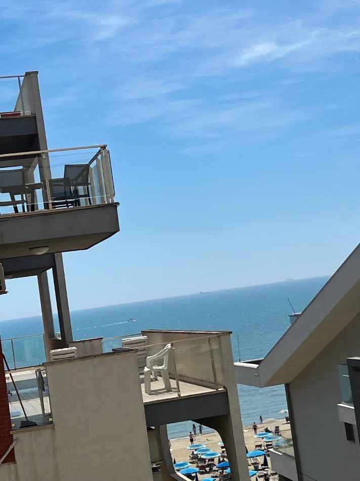 Durres, jap me qera 1+1 Kati 4, 67 m² 85 €
