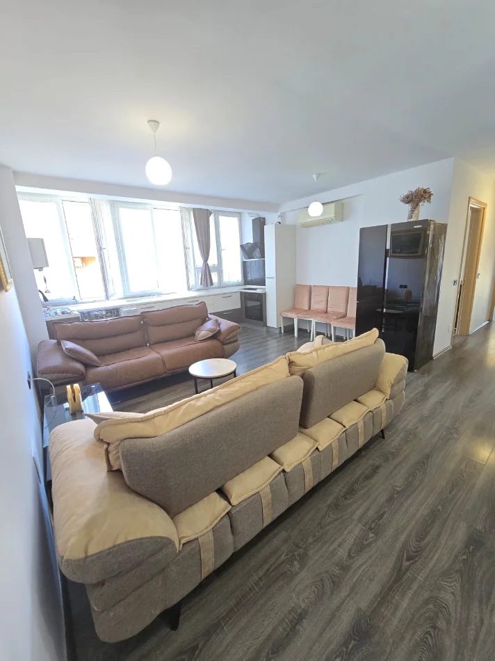 Tirane, shitet apartament 2+1 Kati 6, 90 m² 176.000 € (FUSHA AVIACIONIT)