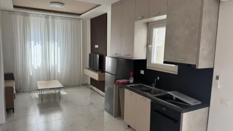 Tirane, jepet me qera apartament 1+1 Kati 0, 50 m² 500 € (5 MAJI)