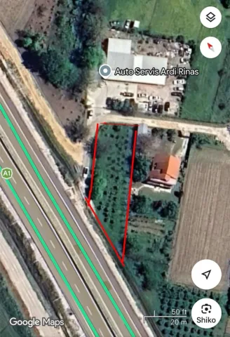 Tirane, shitet toke , 920 m² 59.000 € (BUZE AUTOSTRADES)