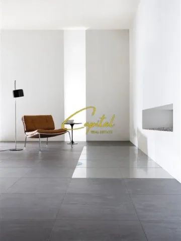Tirane, jepet me qera zyre Kati 0, 30 m² 650 € (RRUGA E DURRESIT)
