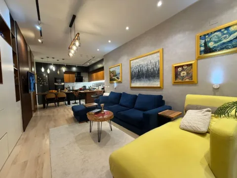 Tirane, shitet apartament duplex Dublex Kati 1, 127 m² 280.000 € (Rezidenca Kodra e Diellit)